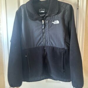 The North Face Women's  Black   Jacket sz Large
